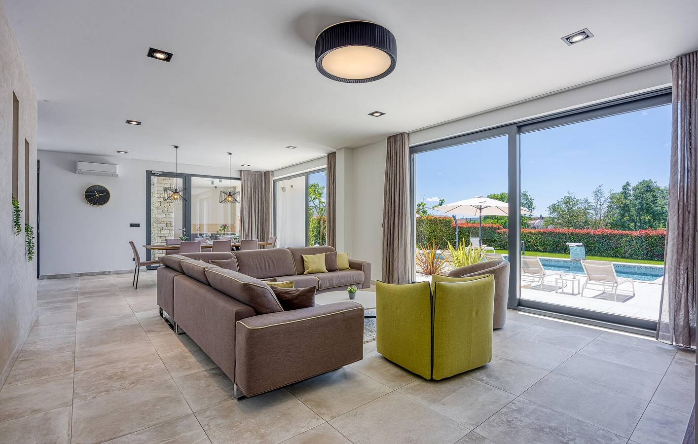 Appartement confortable d'une chambre avec piscine près du centre-ville et des restaurants de Kringa in Kringa, Istrie centrale