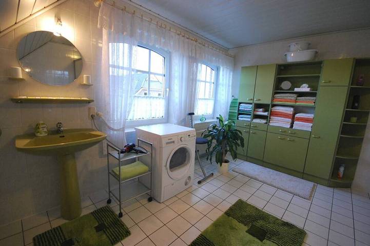 Ferienhaus für 5 Personen, mit Sauna und Garten sowie Balkon in Uplengen - 4