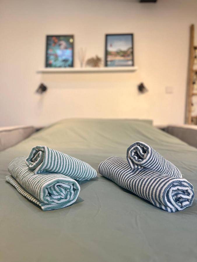 Appartement entier, One-Bedroom Apartment in Eysines, Région de Bordeaux