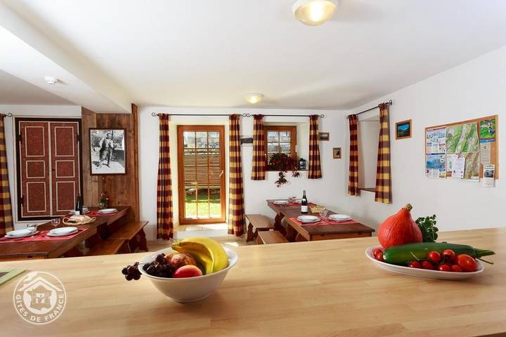 Gîte pour 15 personnes, avec terrasse dans Station Aillons Margeriaz - 3