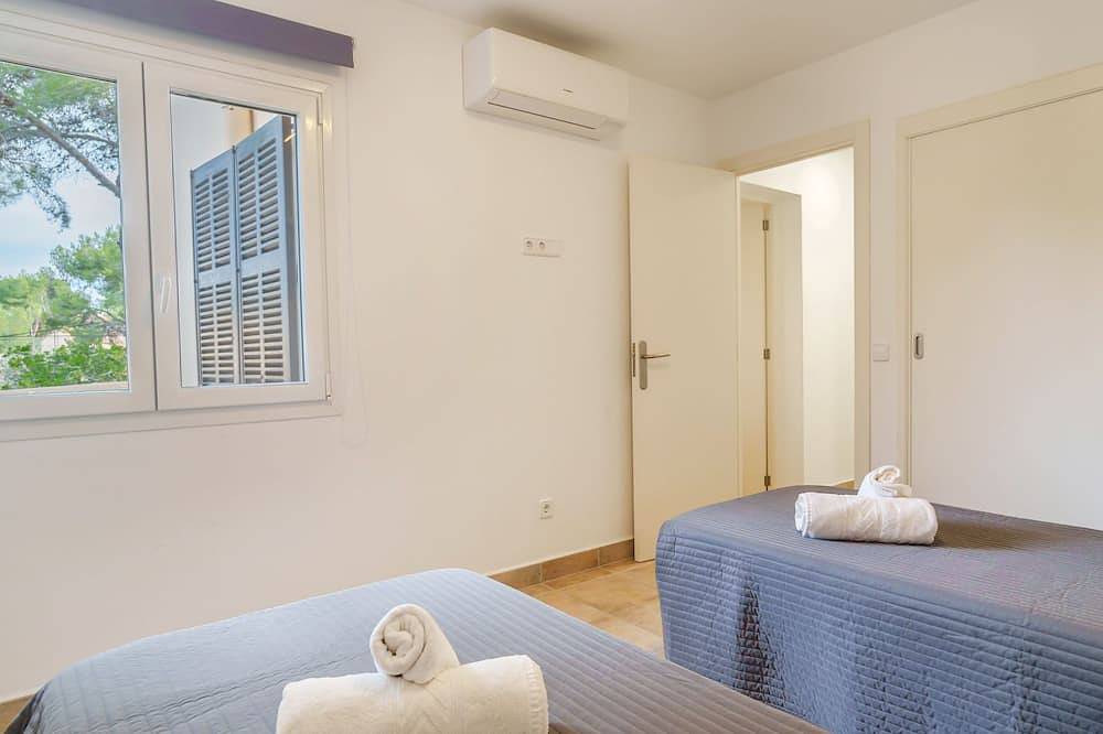 Apartamento entero, Los Pinos by Interhome in Cala Murada, Manacor