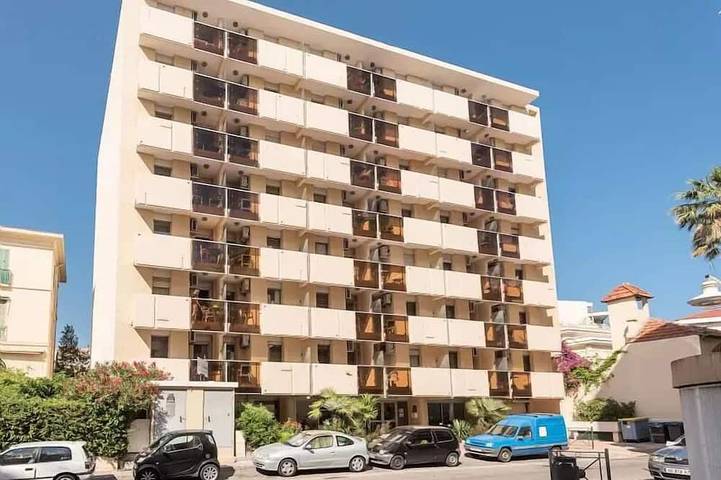 Gîte pour 4 personnes, avec balcon dans Plage Beau Rivage Saint Raphael - 4