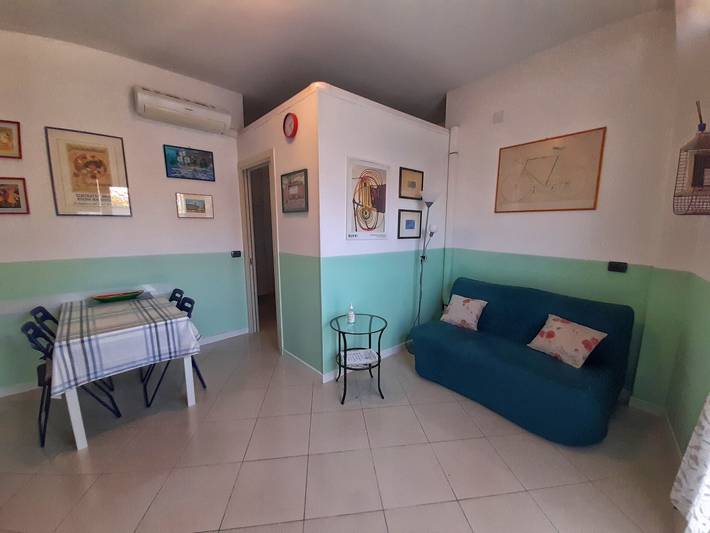 Ganze Wohnung, Ferienwohnung 'Appartamento Fiorito' mit Wi-Fi und Klimaanlage in Rimini, Rimini Provinz