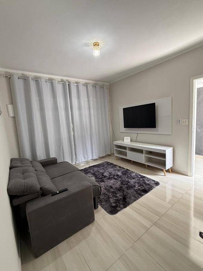 Casas e apartamentos de temporada para 8 pessoas, com balcão e vista, com animais de estimação em Vila Mirim (Praia Grande)