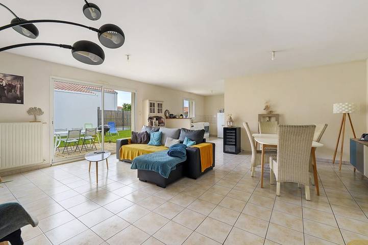 Location de vacances pour 4 personnes, avec terrasse et jardin, animaux acceptés à Les Landes-Genusson