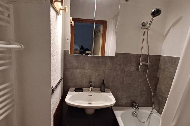 Gîte pour 4 personnes, avec balcon à Lélex - 4