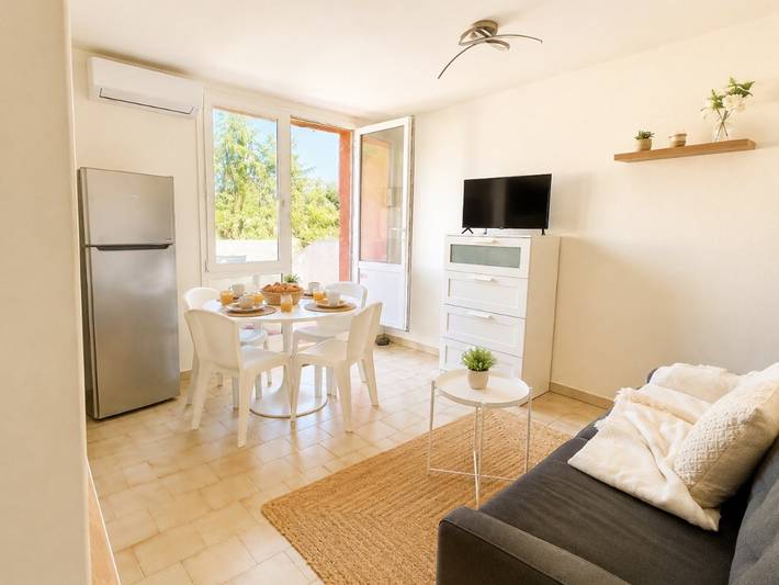 Ganze Wohnung, Klimatisierte Wohnung mit Parkplatz, strandnah in Sete, Mittelmeerküste (Frankreich)