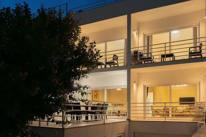 Location de vacances pour 9 personnes, avec Jardin dans Amorosa