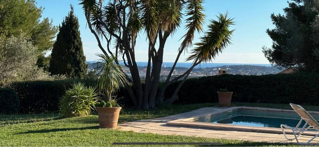 Ferienhaus für 8 Personen, mit Pool und Terrasse sowie Garten, kinderfreundlich - 1