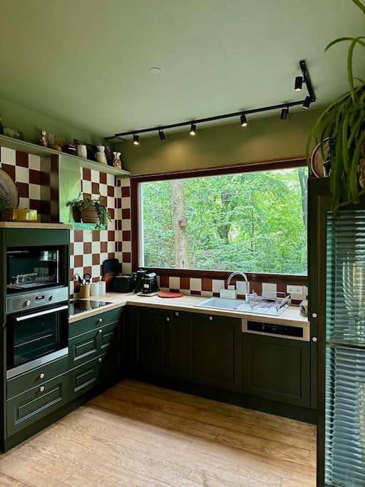 Location de vacances pour 7 personnes, avec jardin et vue dans Falaises du Bois de Cise - 4