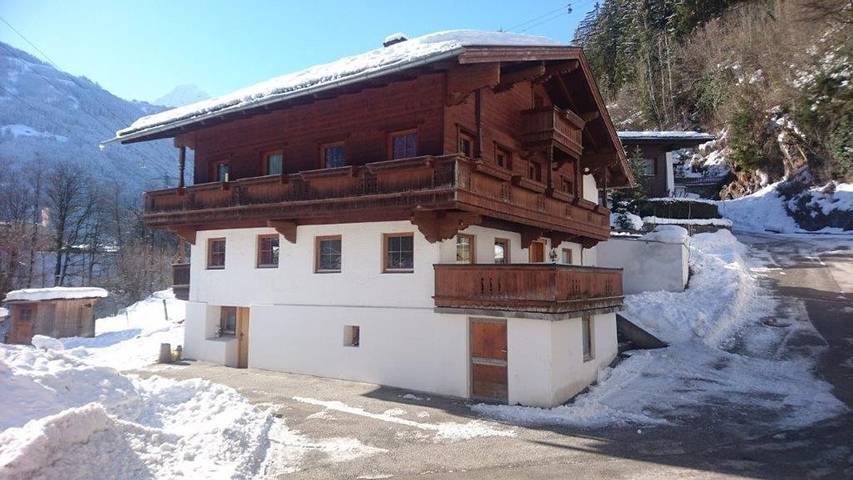 Ferienhaus Kreuzlauhof in Tuxer Alpen, Schwendau