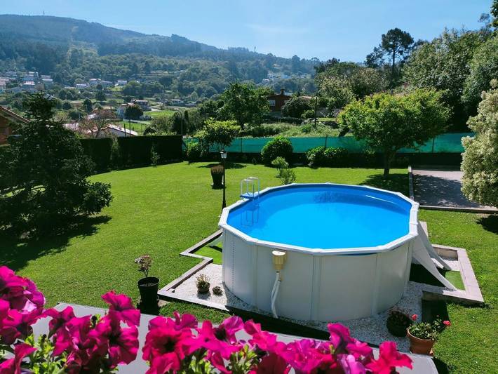 Apartamento de vacaciones para 4 personas, con piscina además de jardín y vistas - 1