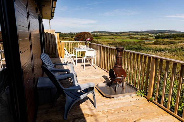 Cottage for 2 people, with Balcony and Hot tub as well as Terrace and Pool in County Cork