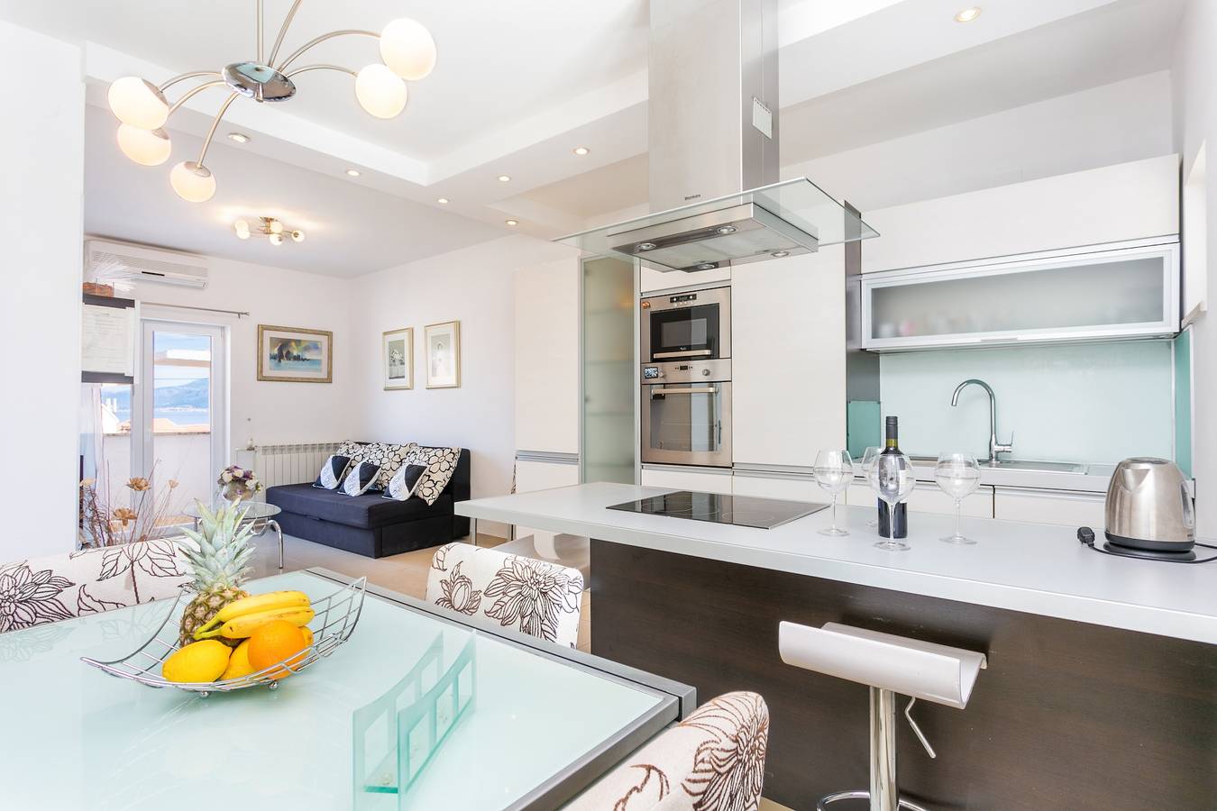 Entire apartment, Three bedroom apartment with terrace and sea view Supetar (Brač) A-20134-c in Supetar, Brac