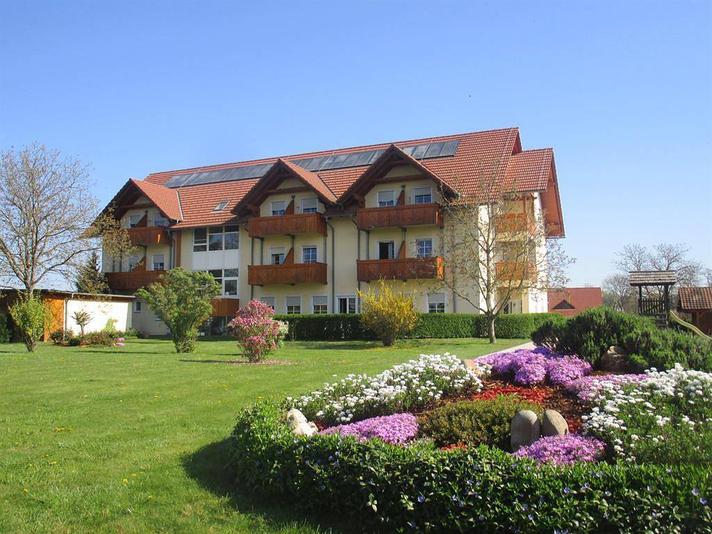 Doppelzimmer mit Dusche, Wc in Südoststeiermark, Halbenrain