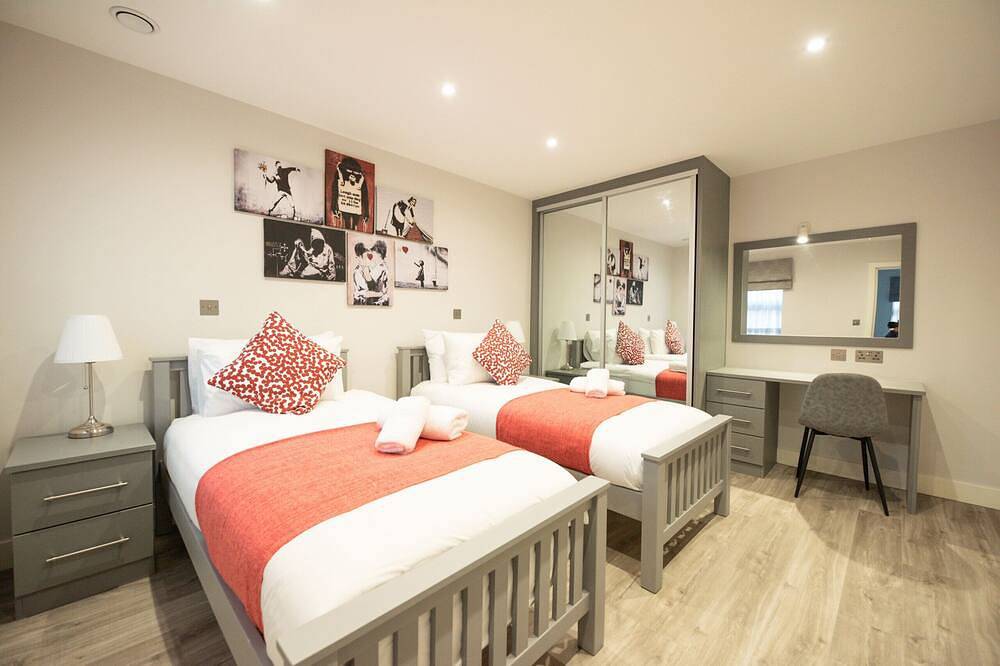 Apartment for 2 People in Reading, North Wessex Downs