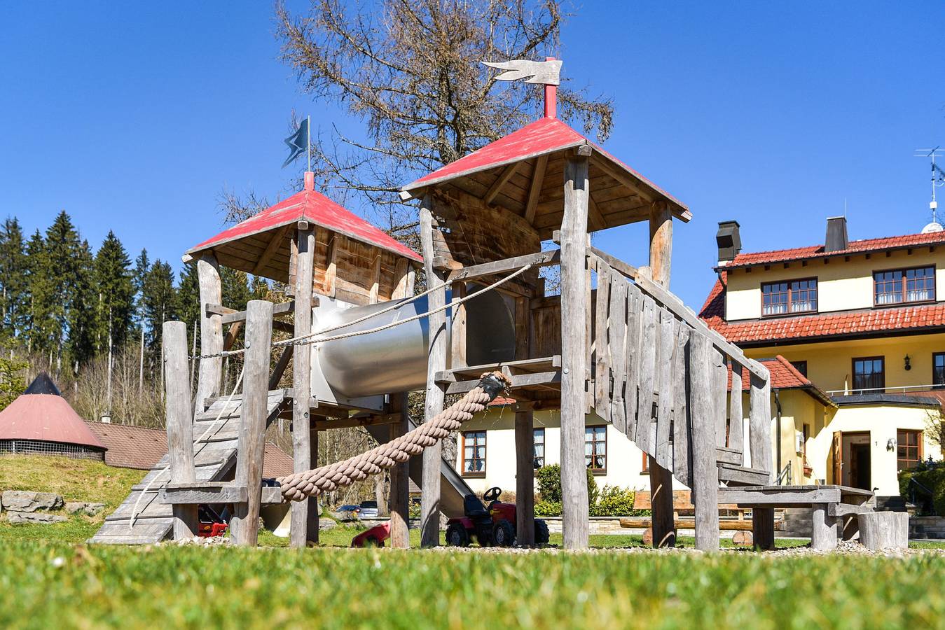 Hotel Gasthof Süßer Grund - Doppelzimmer mit Terrasse in Albstadt, Neckar-Alb