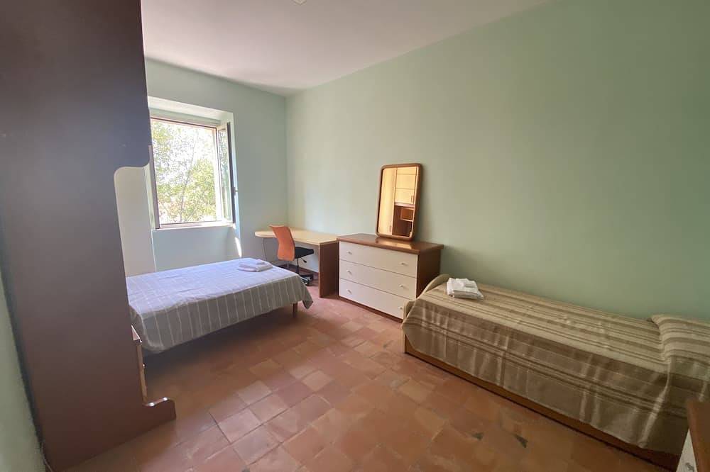 Casale Colle dei Pini in Roma, Lago de Bracciano