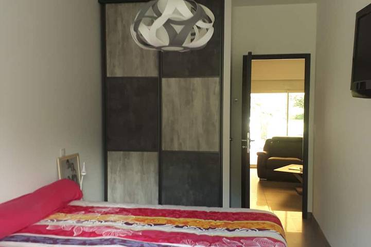 Location de vacances pour 8 personnes, avec terrasse et jardin à Vensac - 4