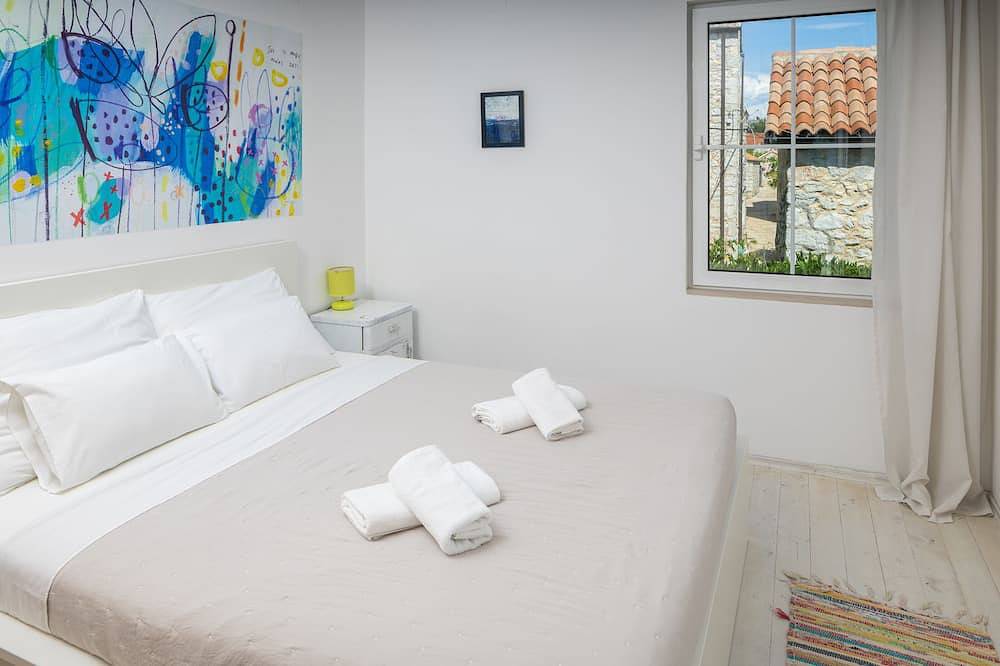 Lovely Cottage with Garden and Swimming Pool in Stari Grad, Hvar