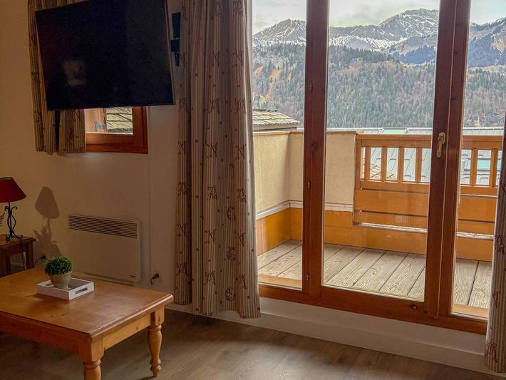 Gîte pour 6 personnes, avec balcon, animaux acceptés dans Office De Tourisme De Notre Dame De Bellecombe - 4