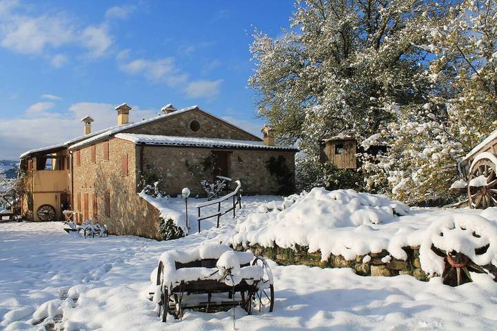 Appartamento intero, Casale in collina. Appartamento Romantico per 2 persone. Vista panoramica! in Urbino, Pesaro-Urbino