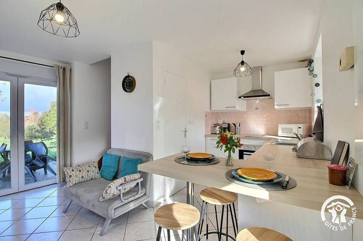 Maison de vacances pour 2 personnes, avec jardin et terrasse à Pluneret