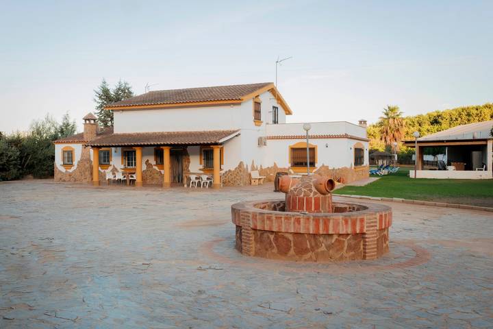 Landhaus „Finca Malagueando“ mit Bergblick, privatem Pool und Wlan in Alhaurín de la Torre, Cordillera Penibética