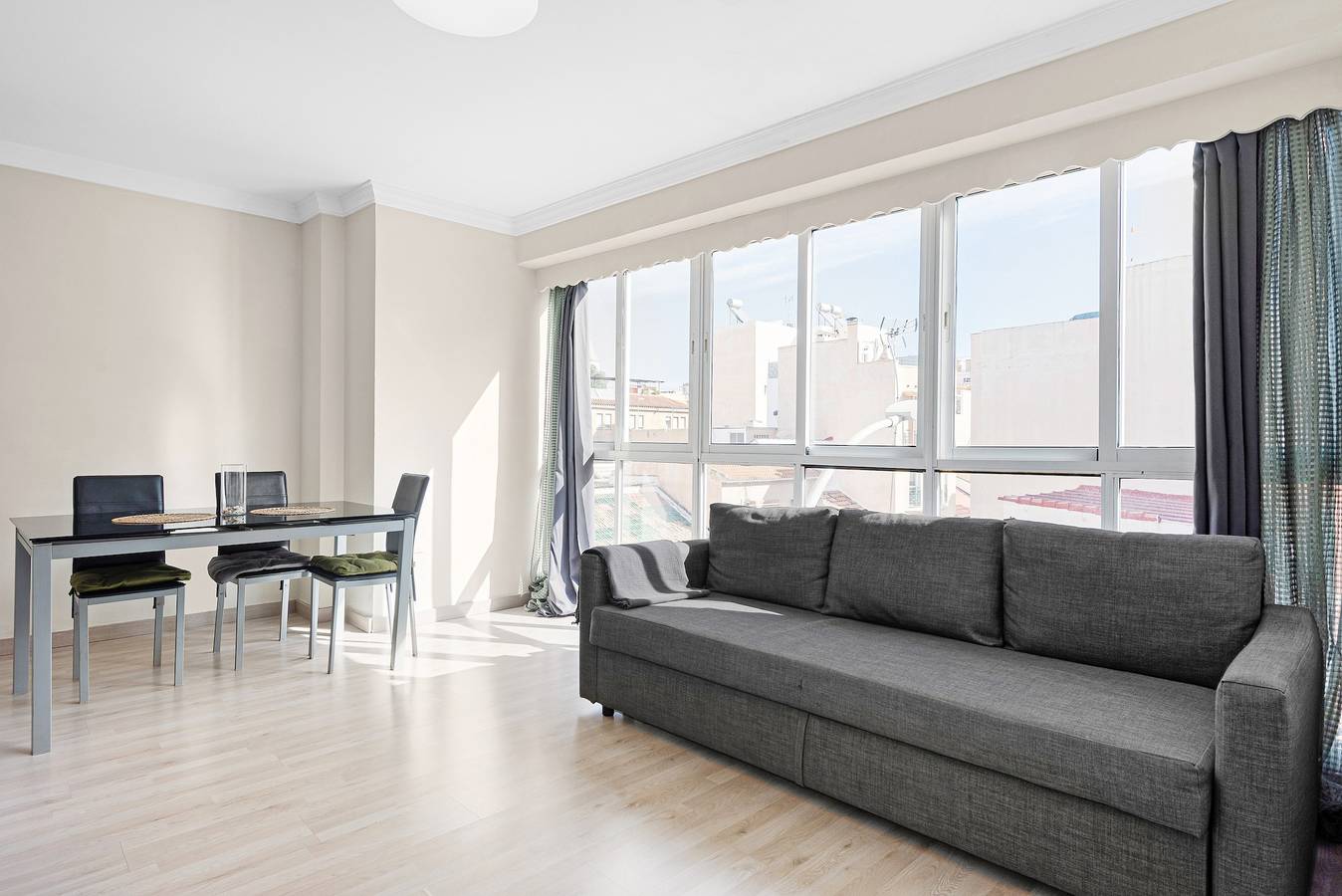 Apartamento entero, Apartamento 'Sensi' con Wi-Fi y aire acondicionado in Málaga Centro, Málaga