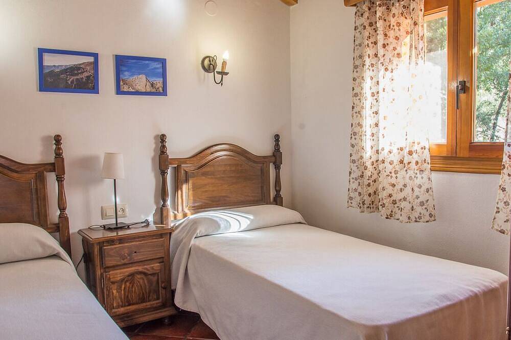 Stone house nº5 for 4 people, Batan Rio Tus in Yeste, Calares del Mundo y de la Sima