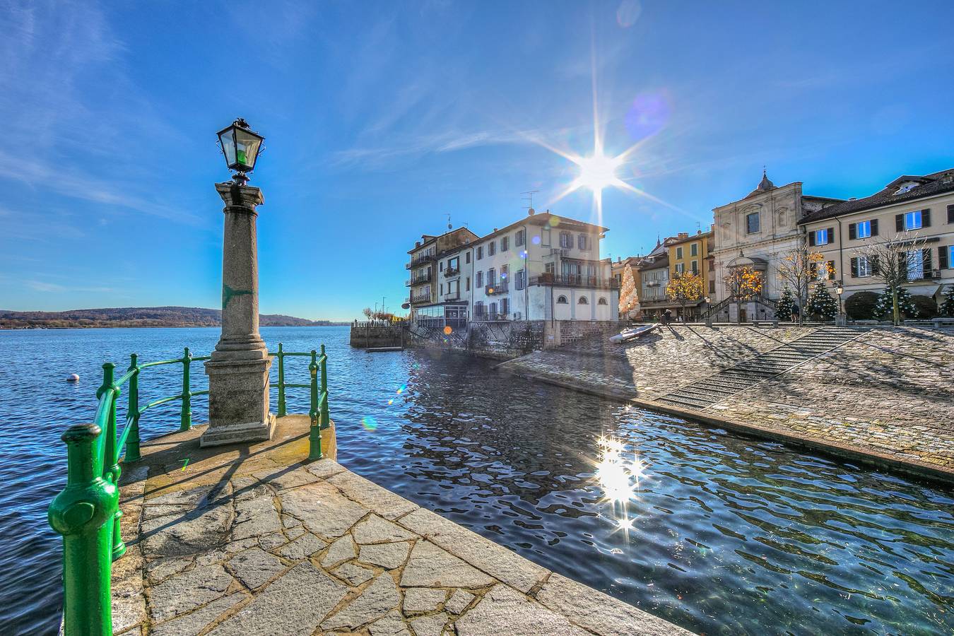 Ganze Wohnung, Stella Del Lago Pied Dans L'Eau in Arona in Arona (Lago Maggiore), Arona Gemeinde