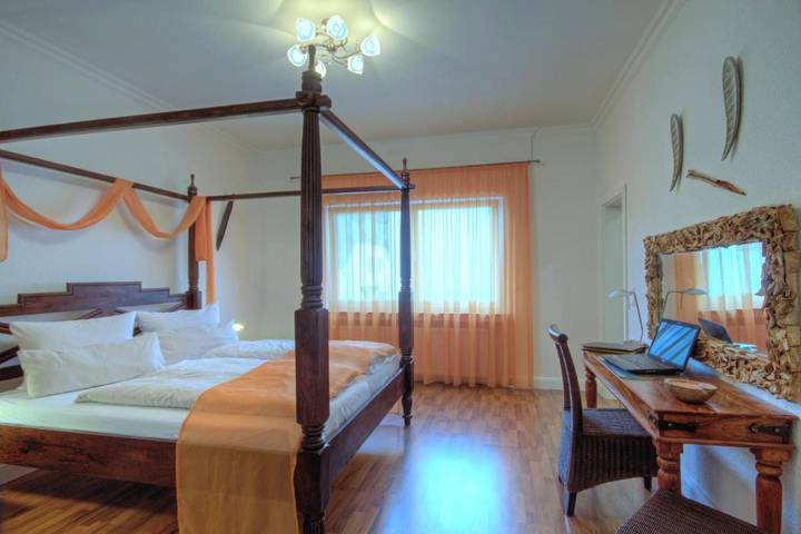 Hotel für 2 Personen, mit Sauna und Terrasse in Prüm - 3