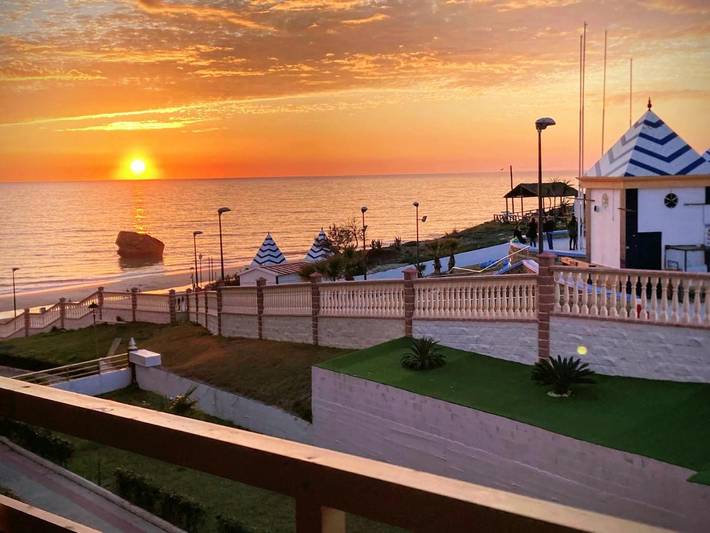 Escapadas de fin de semana para 4 personas, con Terraza y Jardín además de Piscina y Vistas en Matalascañas