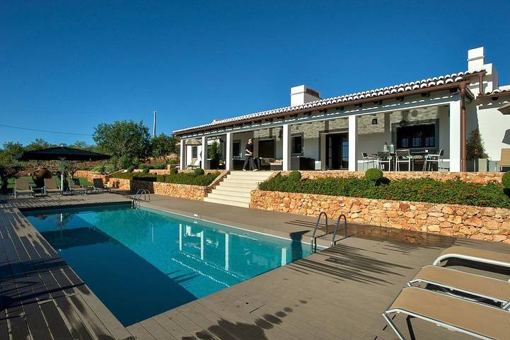 Villa für 12 Personen, mit Garten und Terrasse - 1