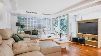 Location De Vacances pour 7 Personnes dans Vincennes, Val-de-Marne, Photo 4