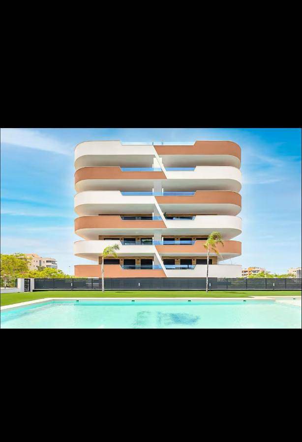 Apartamento de vacaciones para 7 personas, con piscina además de vistas y terraza - 1