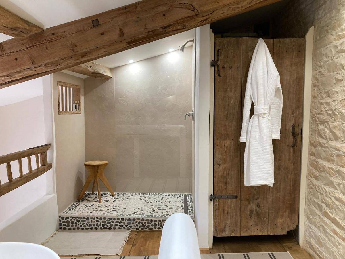 No12 in Mansle, Charente