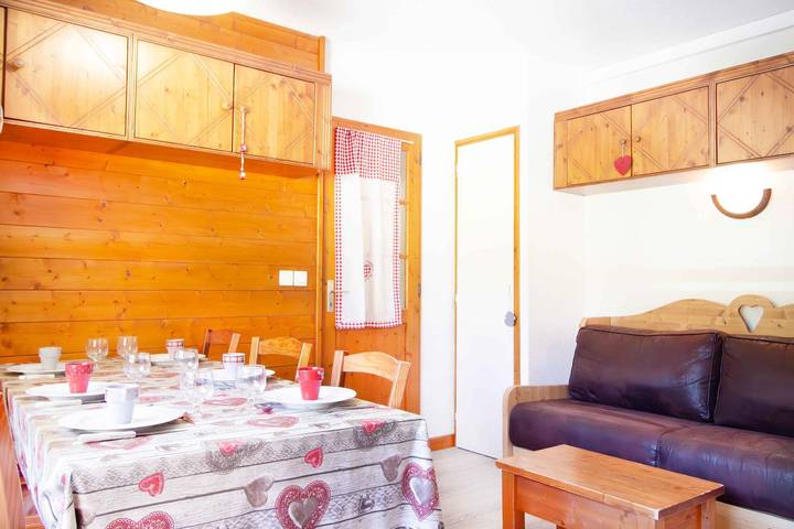 Gîte pour 6 personnes, avec balcon et balcon/terrasse à Villarodin-Bourget