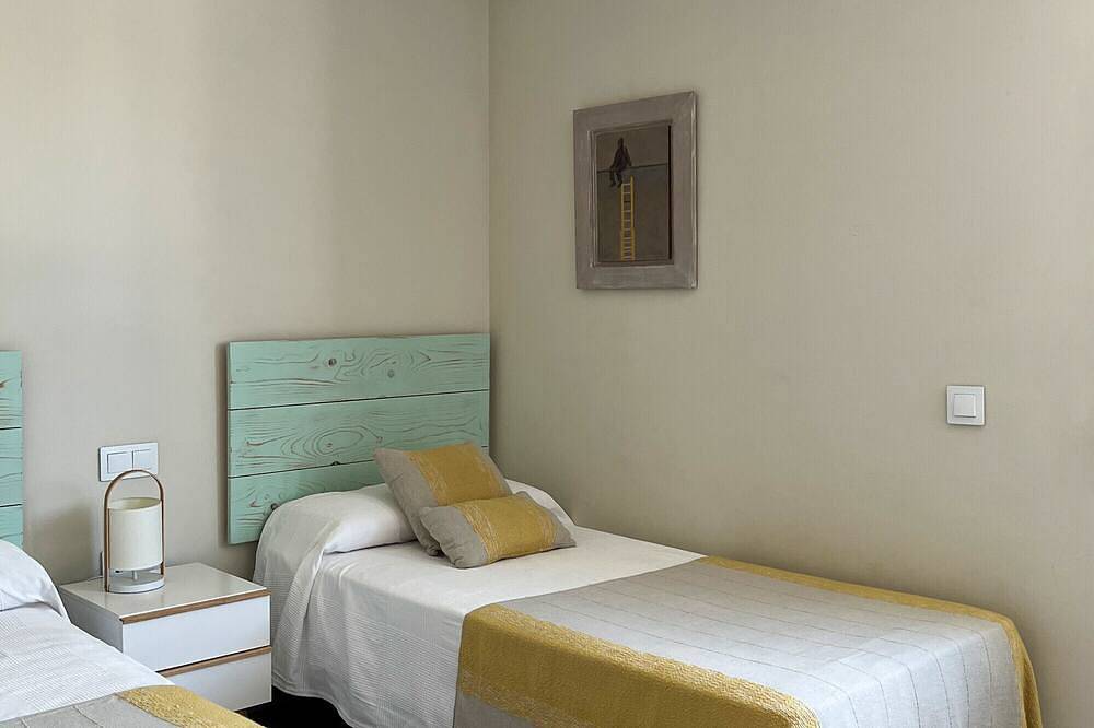 Aguadulce. Primera línea de playa con estilo in Roche, Conil de la Frontera