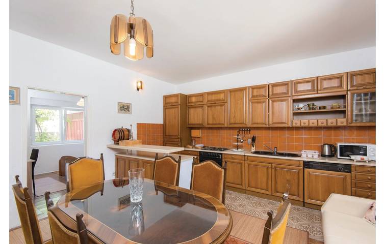 Ferienhaus für 12 Personen, mit Terrasse in Kroatien - 3