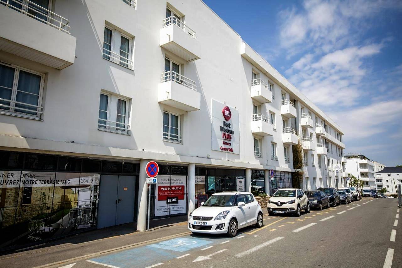 Appart Hôtel Le Liberté Vannes Centre-Ville in Vannes, Côte des Mégalithes