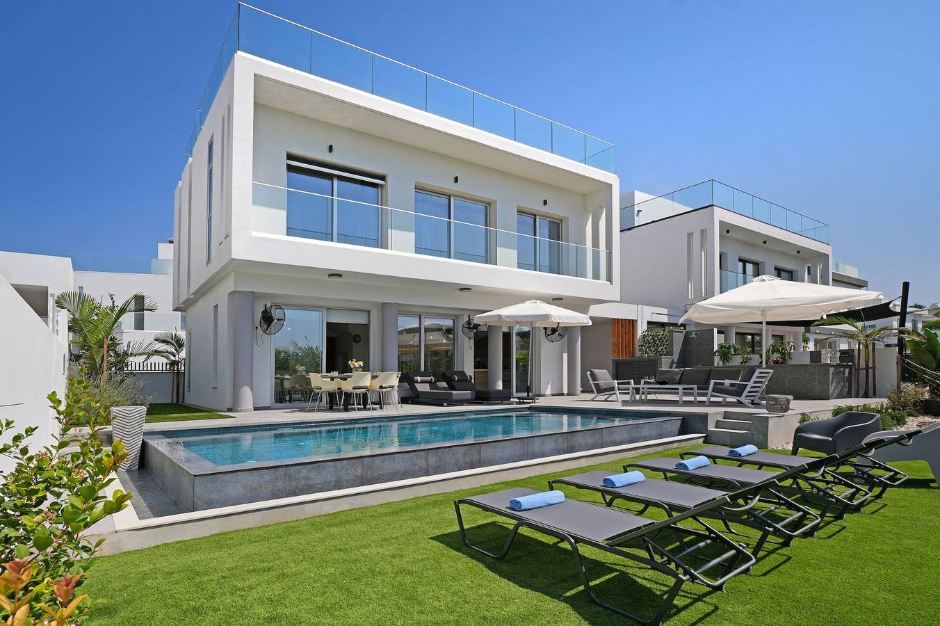 Villa für 6 Personen mit Balkon in Kapari, Südzypern