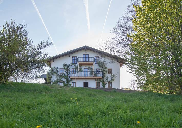 Ferienwohnung für 4 Personen, mit Balkon und Seeblick