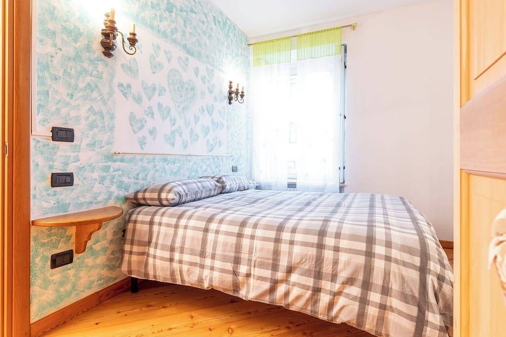 Entire apartment, Live Asiago on Foot - Central Apartment in Asiago, Vicenza Province