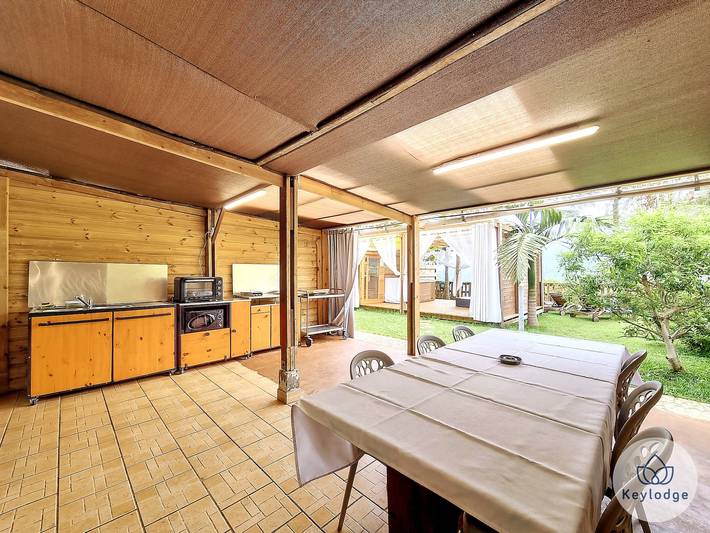 Bungalow pour 5 personnes, avec terrasse ainsi que jardin et jacuzzi sur l' Île de la Réunion - 3