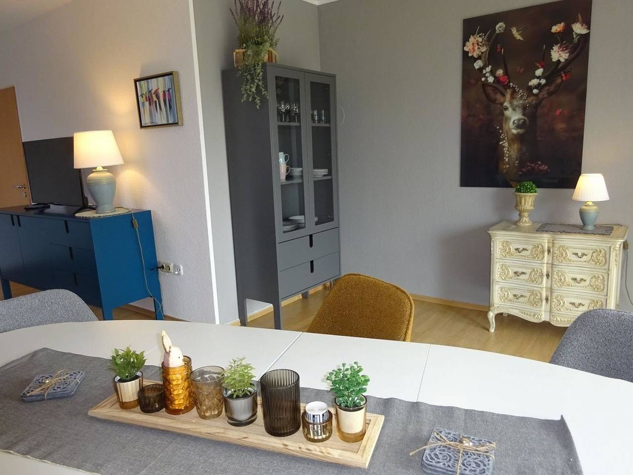 Ganze Ferienwohnung, Vogelnest mit Balkon in Schleiden, Naturpark Hohes Venn-Eifel