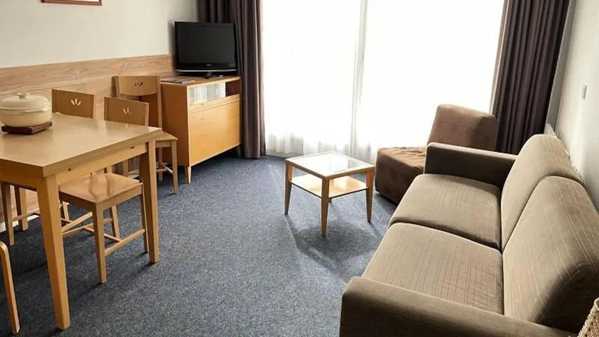 Chalet pour 5 personnes, avec Piscine dans Gourette - 3