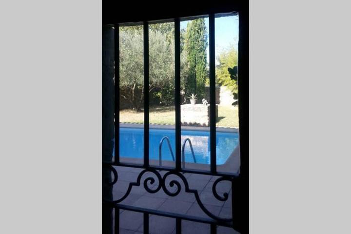 Villa pour 13 personnes, avec piscine et terrasse