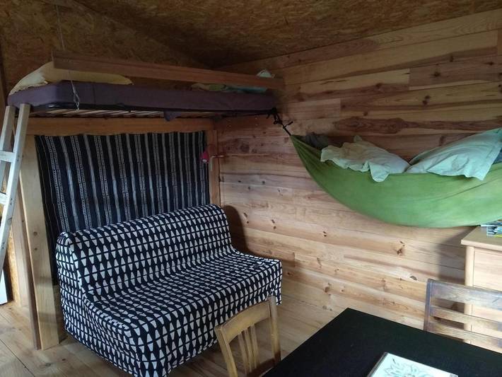 Gîte pour 3 personnes, avec jardin et terrasse ainsi que vue et sauna, animaux acceptés à Joannas - 4