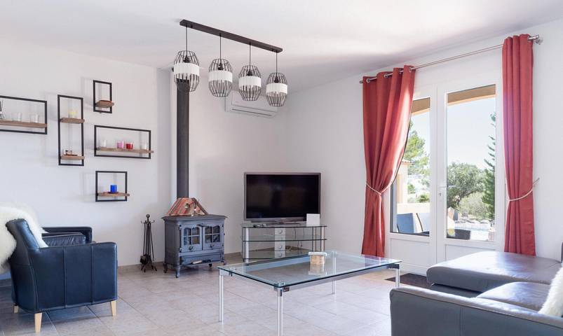 Gîte pour 6 personnes, avec Piscine à Siran - 3
